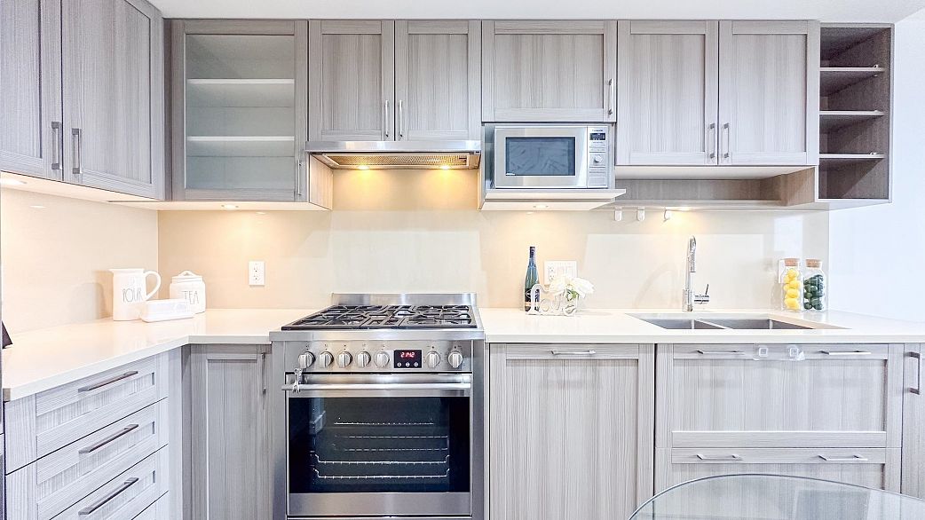 2903 5470 Ormidale Street