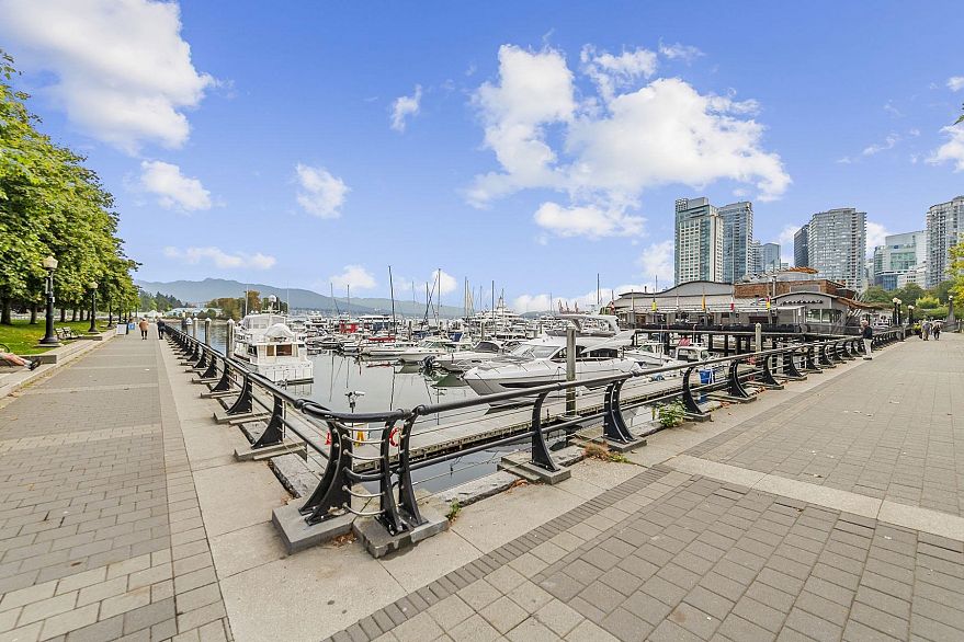 2006 620 Cardero Street