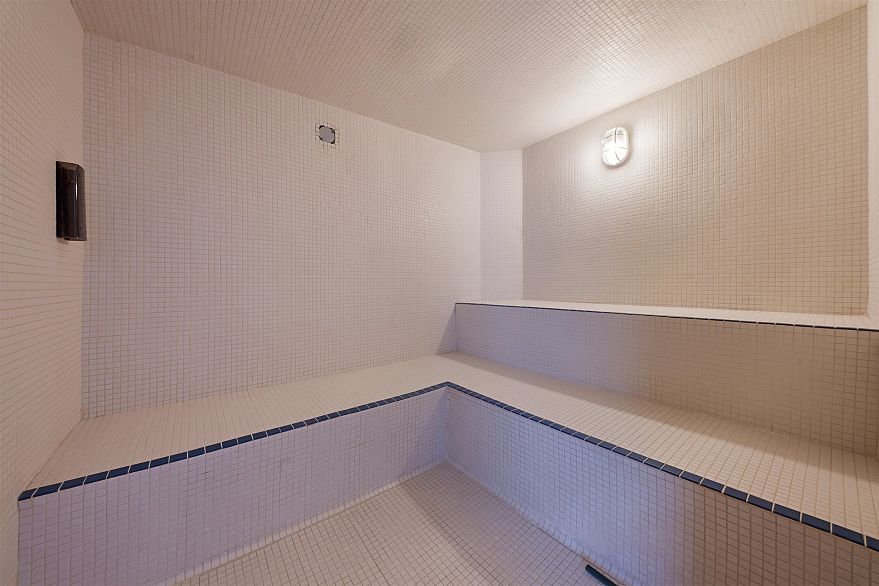 1802 1050 Smithe Street