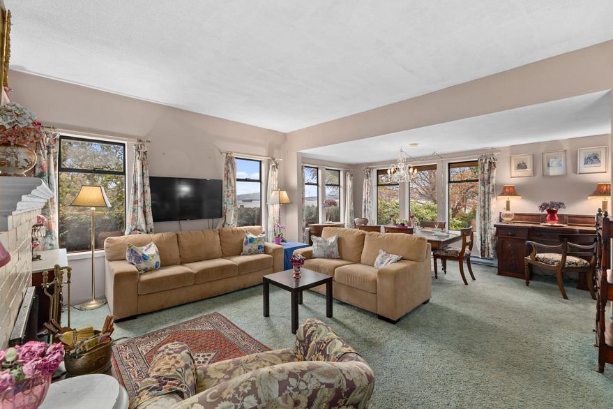 2730 Point Grey Road