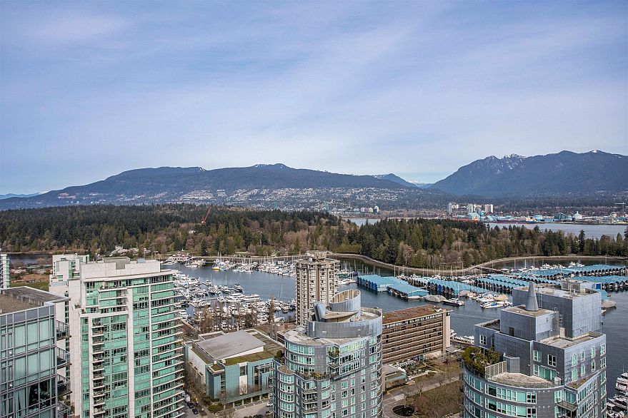 3101 1499 W Pender Street