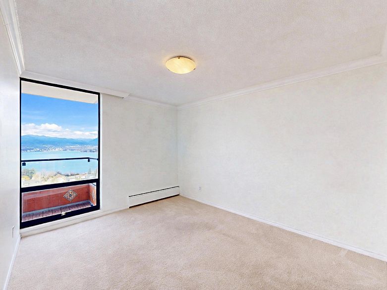 906 2370 W 2nd Avenue