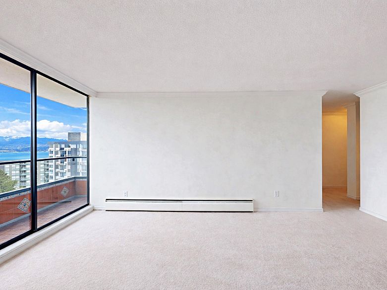 906 2370 W 2nd Avenue