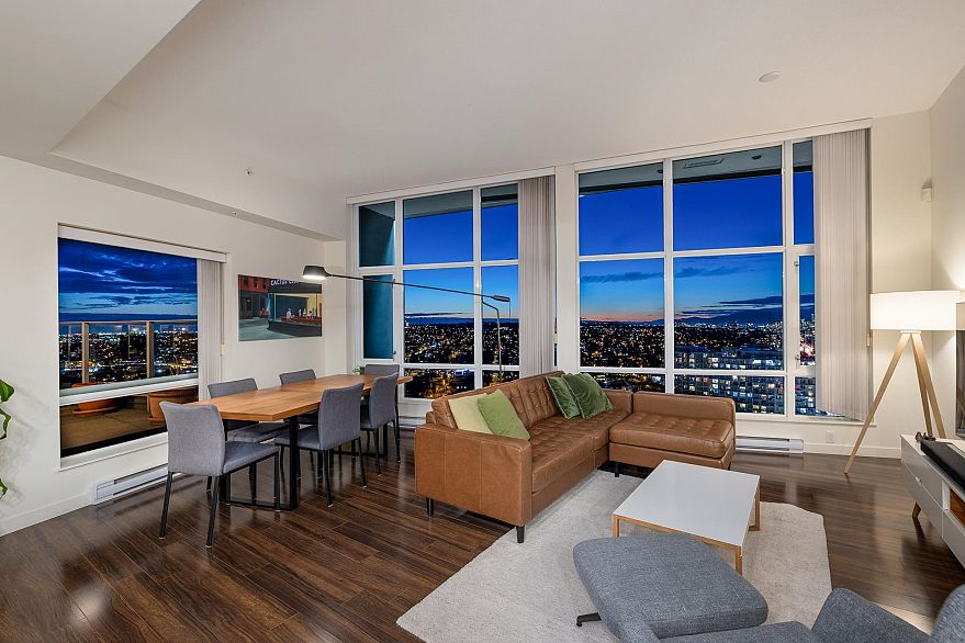 PH3 4815 Eldorado Mews