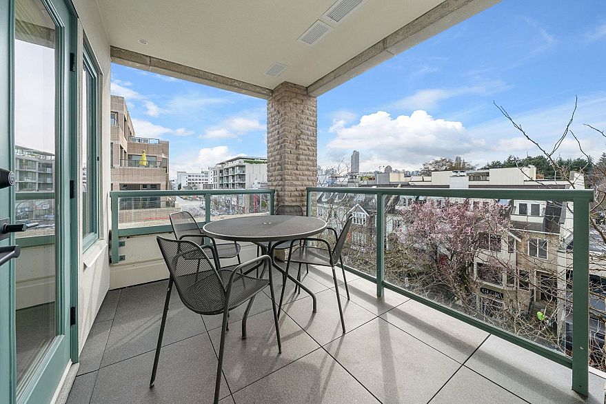 409 1688 Cypress Street