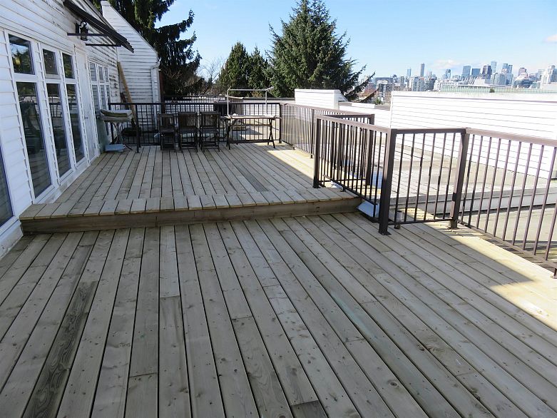 205 665 E 6th Avenue