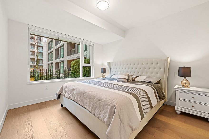 212 7128 Adera Street