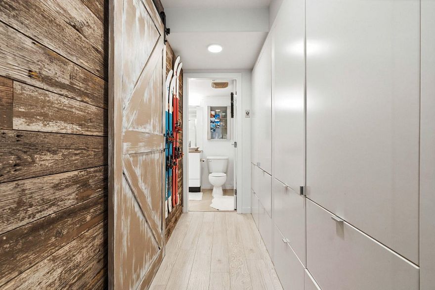 202 1199 Seymour Street