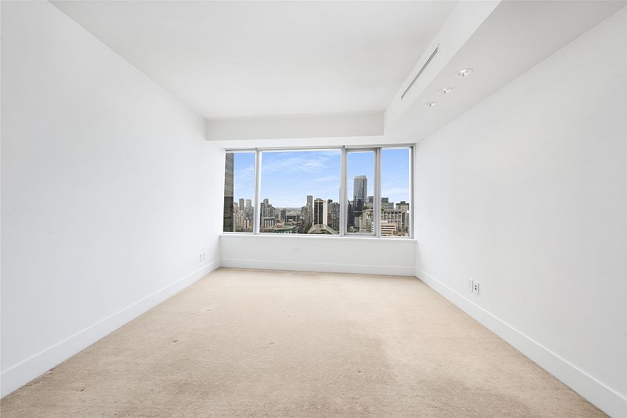 2301 667 Howe Street