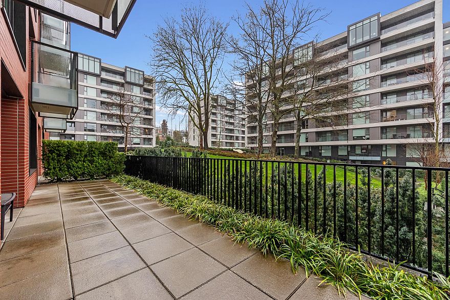 212 7128 Adera Street