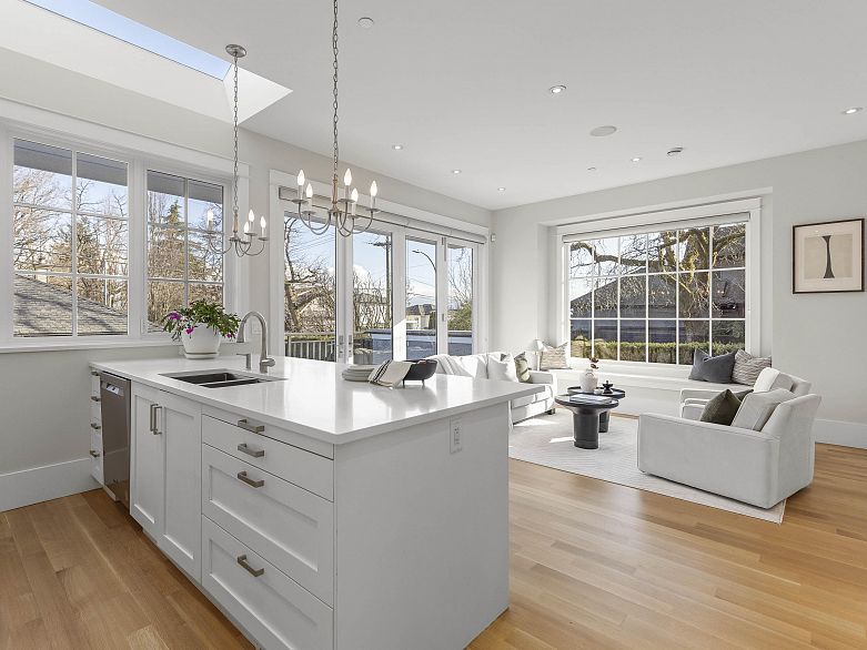 3483 Collingwood Street