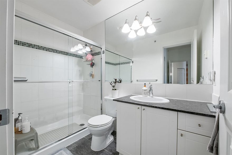 411 3551 Foster Avenue