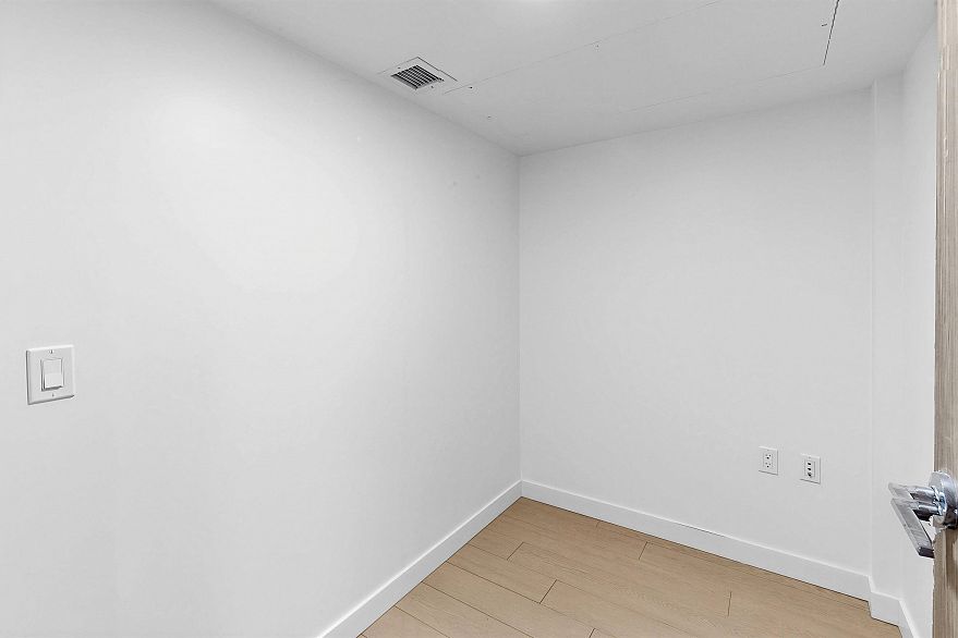 611 455 SW Marine Drive