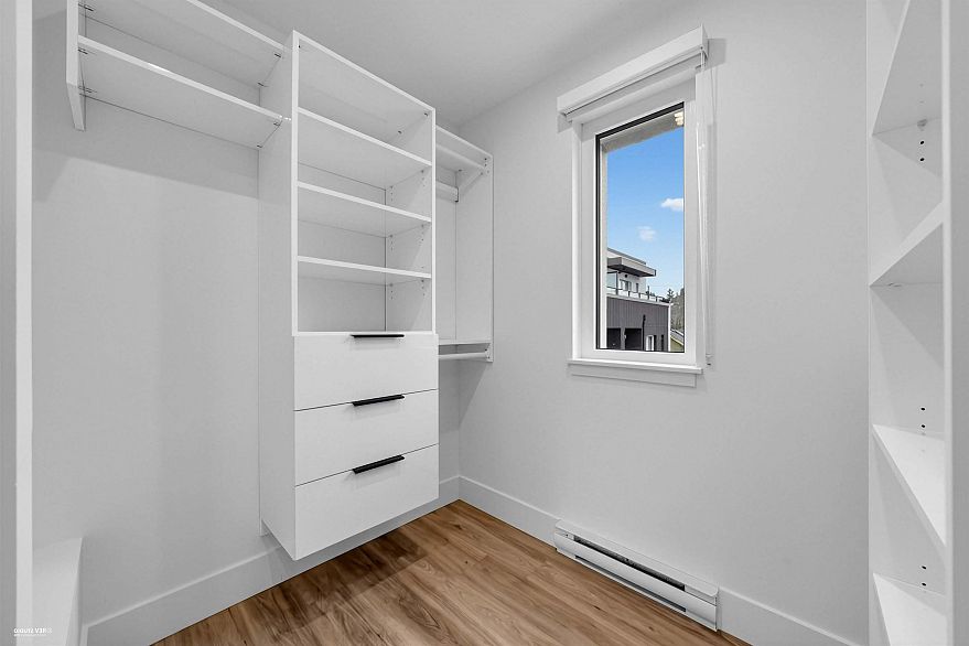 202 2075 E 1st Avenue