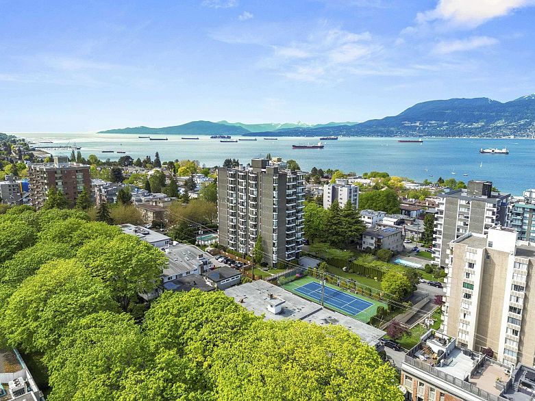 906 2370 W 2nd Avenue