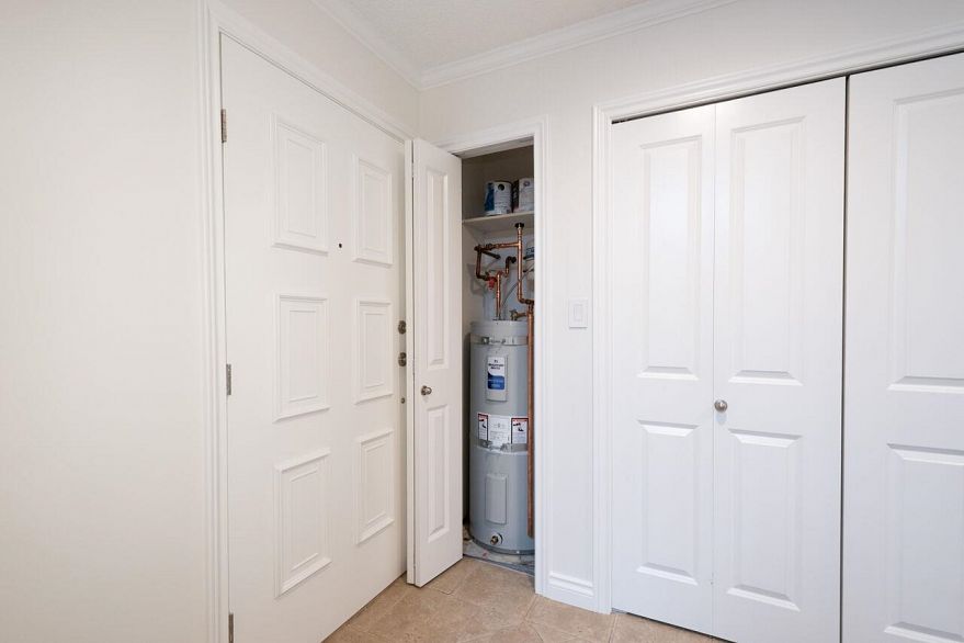 207 333 Wethersfield Drive