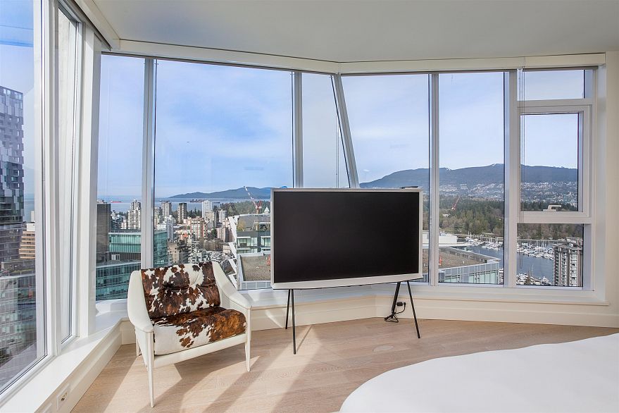 3101 1499 W Pender Street