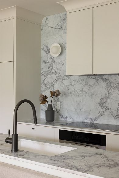 1 3449 W 22nd Avenue