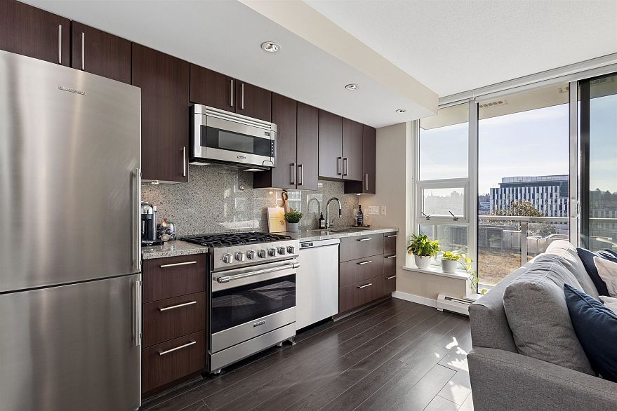 903 138 W 1st Avenue