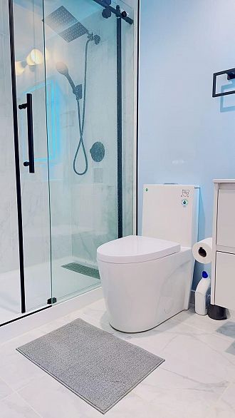 502 1850 Comox Street