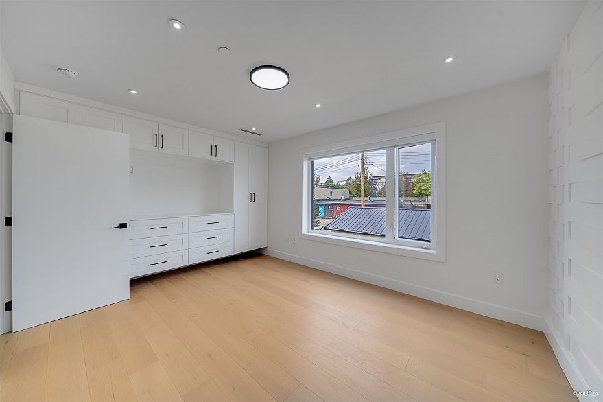 2 4463 Walden Street