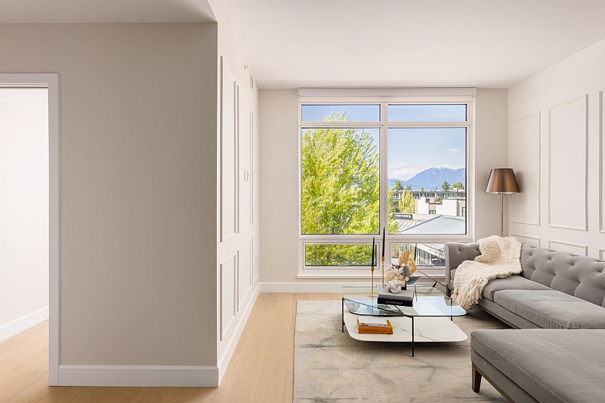 309 3668 W 10th Avenue