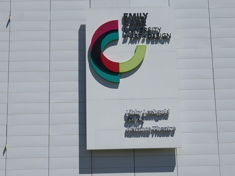 205 665 E 6th Avenue