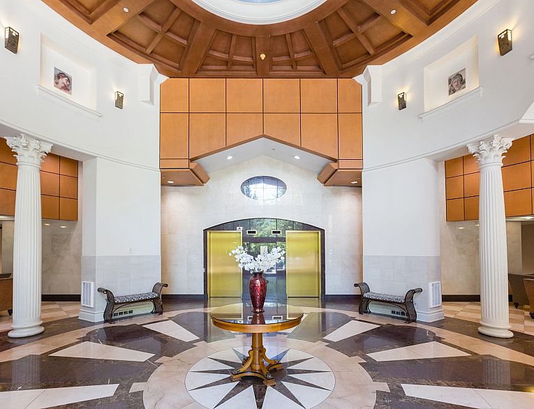 2602 1189 Howe Street