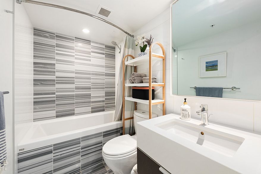 303 110 Switchmen Street