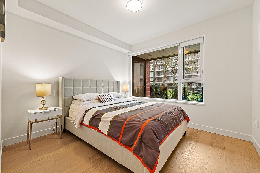 212 7128 Adera Street