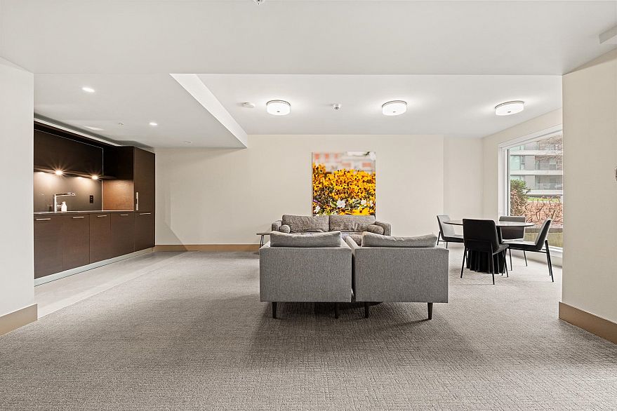 212 7128 Adera Street