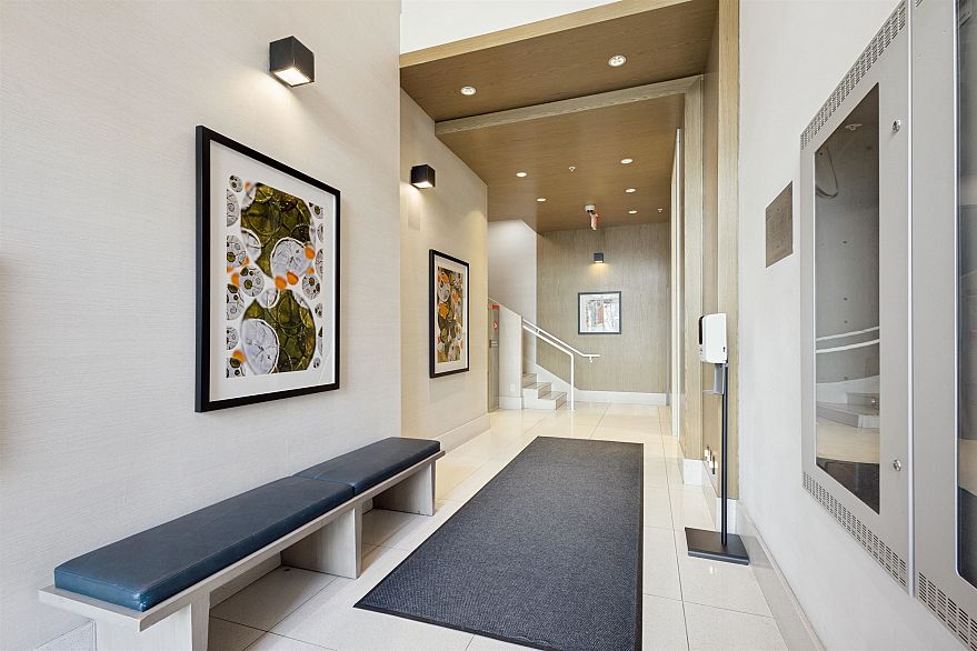 903 138 W 1st Avenue