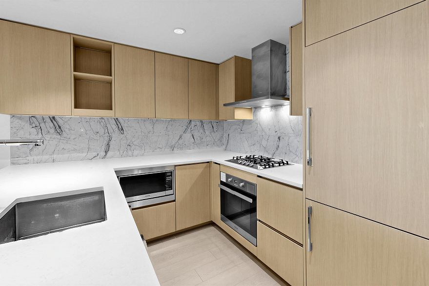 611 455 SW Marine Drive