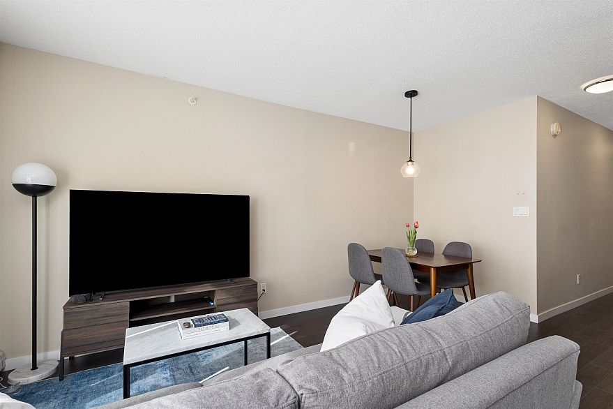 903 138 W 1st Avenue