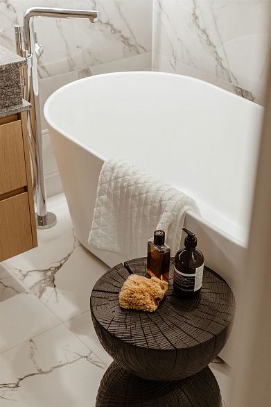 309 3668 W 10th Avenue