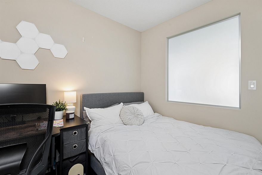 903 138 W 1st Avenue