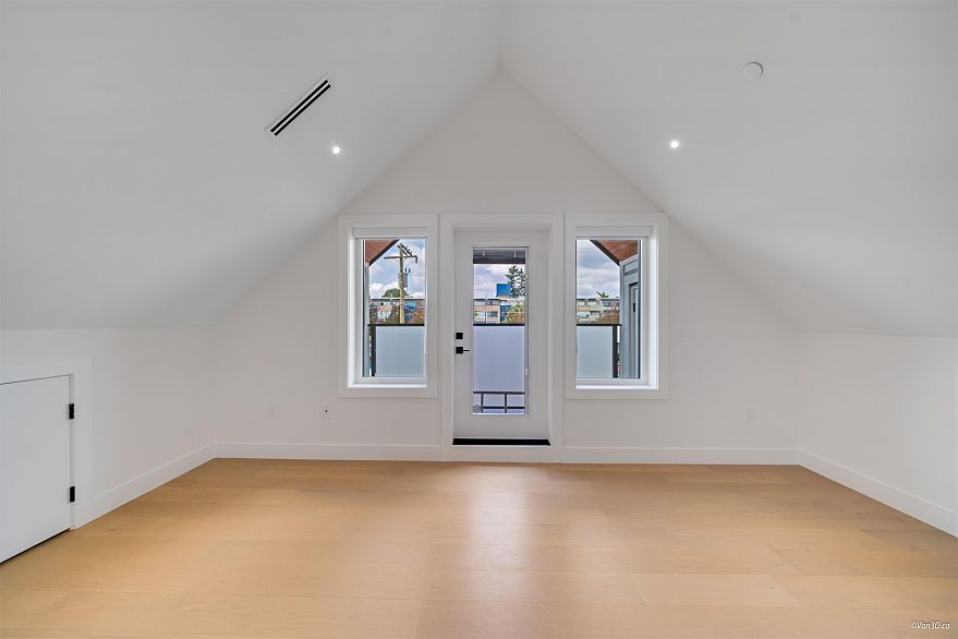 2 4463 Walden Street