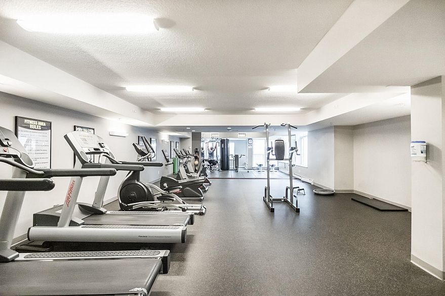 1001 108 W 1st Avenue