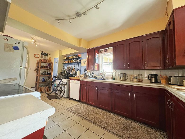 5569 Culloden Street