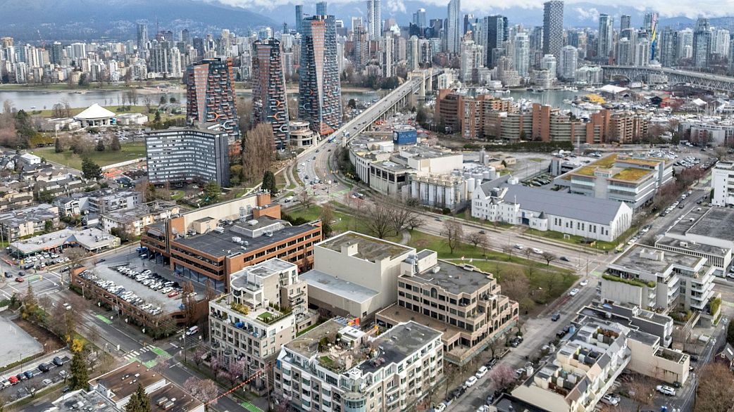 409 1688 Cypress Street