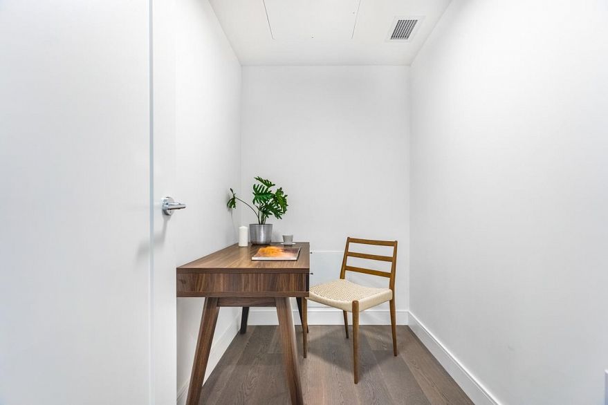 209 488 W 58th Avenue