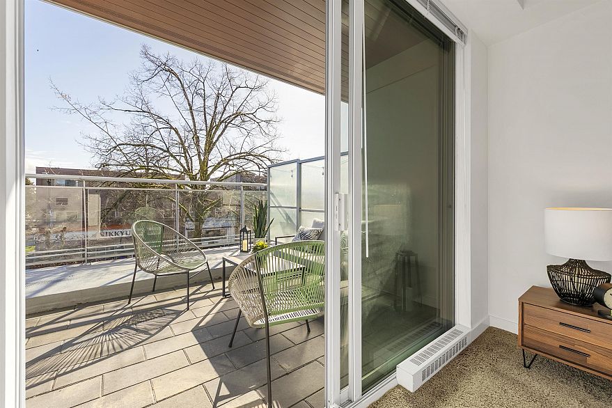 206 3333 Main Street