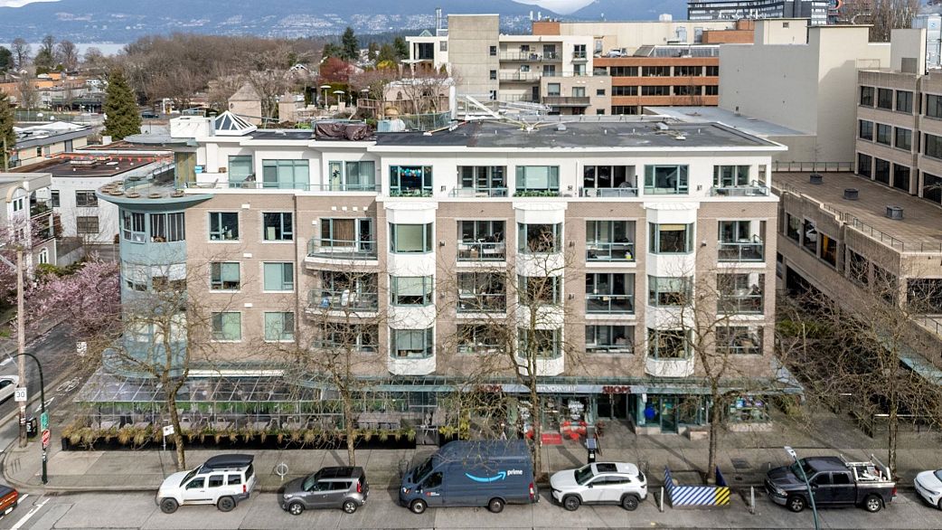 409 1688 Cypress Street