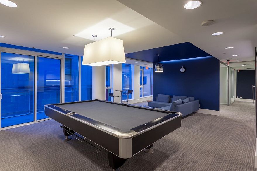 3101 1499 W Pender Street