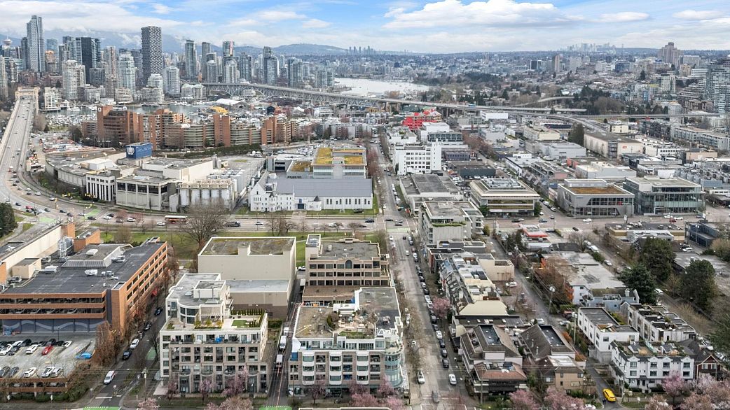 409 1688 Cypress Street