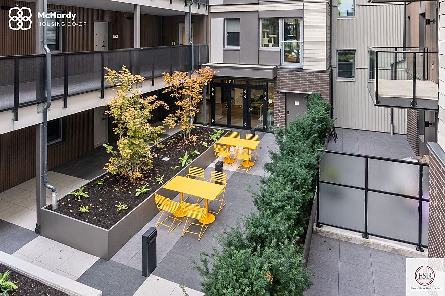 5085 MCHARDY STREET, Vancouver BC V5R 0L7