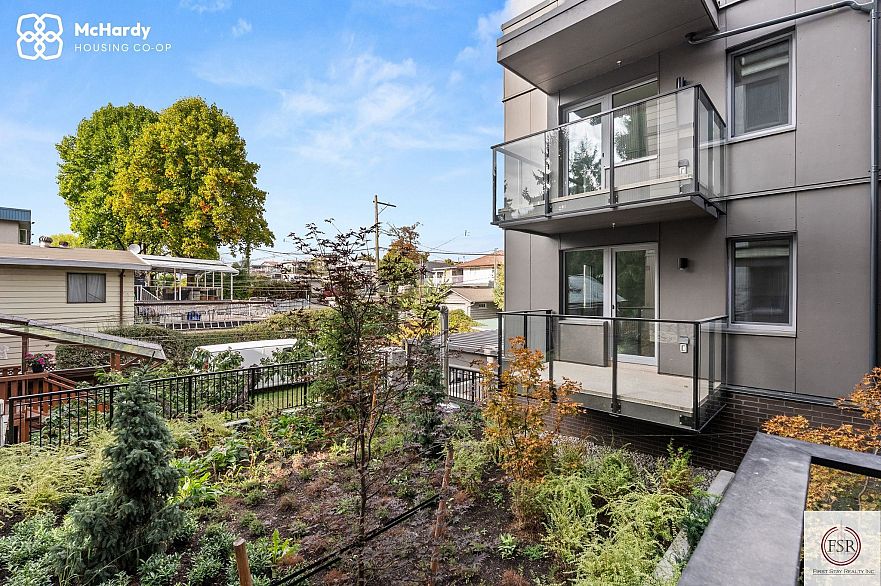 5085 MCHARDY STREET, Vancouver BC V5R 0L7