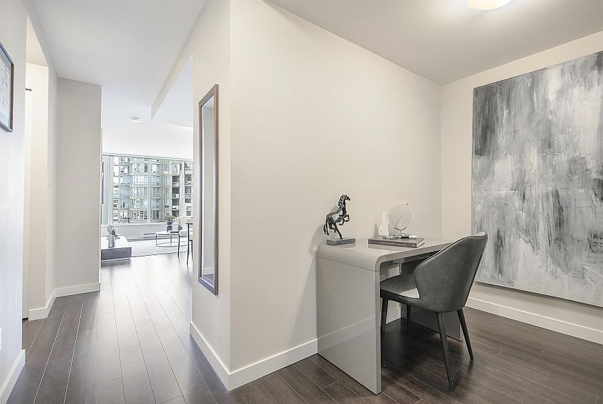 507 445 W 2nd Avenue