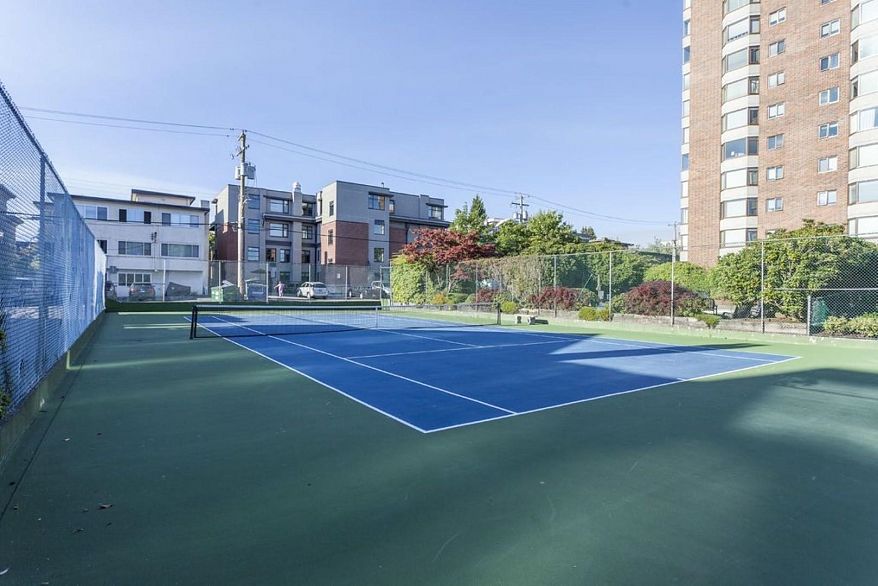 1104 2445 W 3rd Avenue