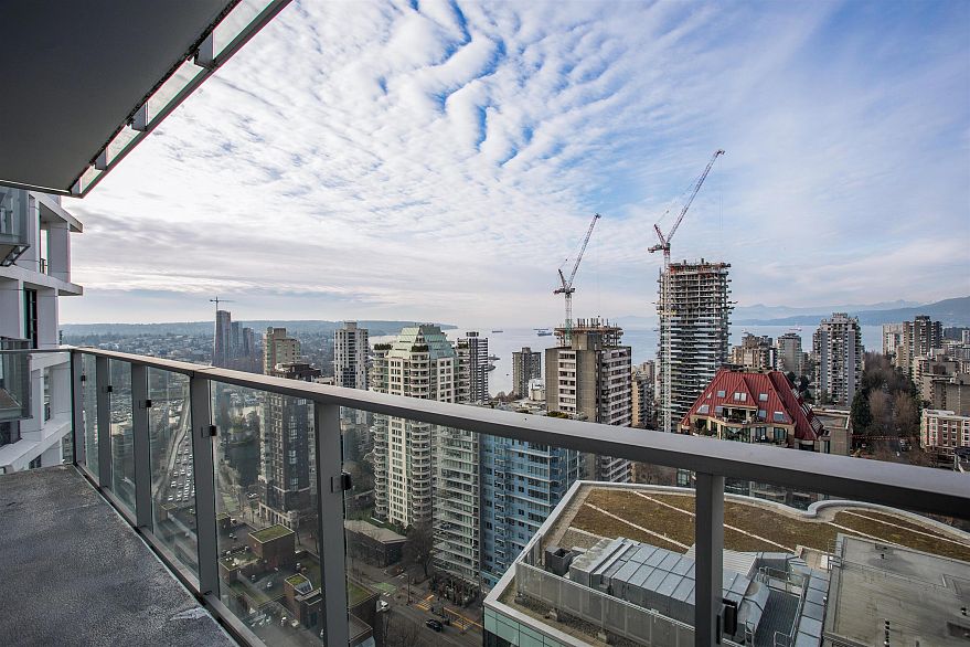 2805 1289 Hornby Street